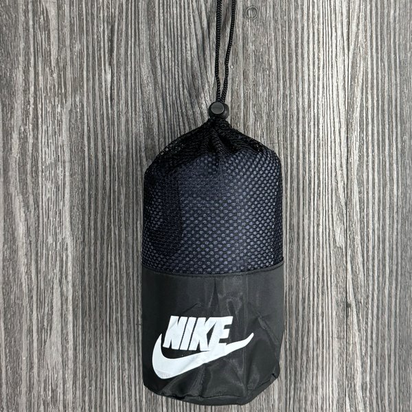 PAÑO PEQUENO NIKE